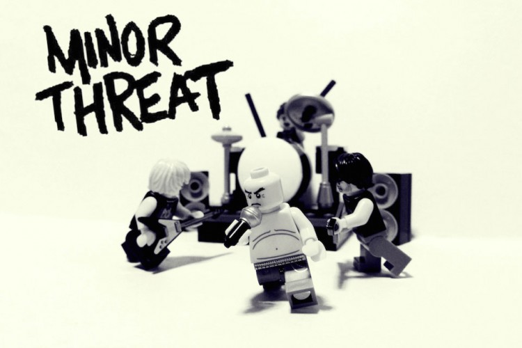 20 Iconic Bands Recreated in LEGO 3