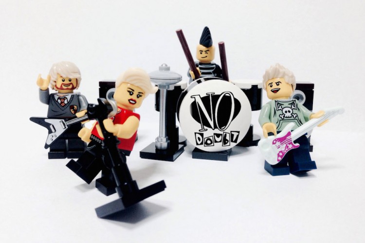 20 Iconic Bands Recreated in LEGO 13