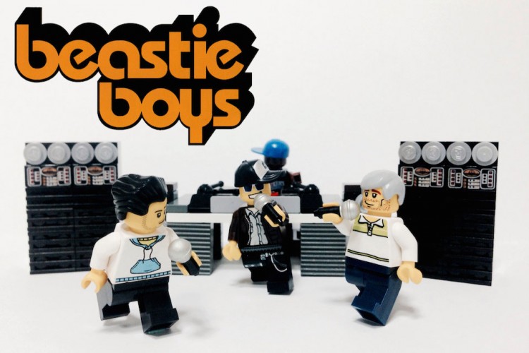 20 Iconic Bands Recreated in LEGO 14