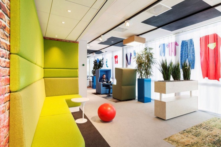 Inside Google Office in Amsterdam 2