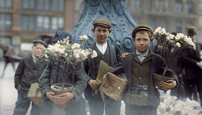 Historic Black and White Pictures Restored in Colour 39