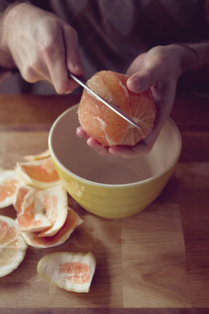 9 smart ideas to peel and cut fruits 17