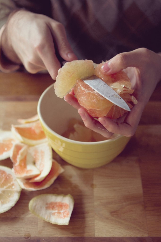 9 smart ideas to peel and cut fruits 18