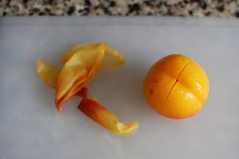 9 smart ideas to peel and cut fruits 29