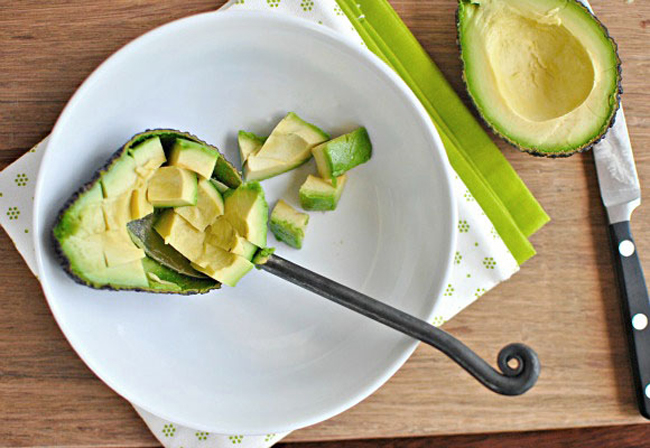 9 smart ideas to peel and cut fruits 37