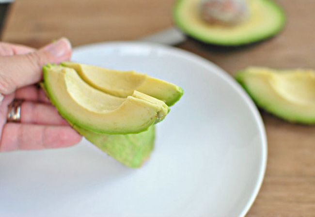 9 smart ideas to peel and cut fruits 39