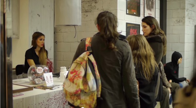 A ‘Walking Dead’ Pop-Up Store Where Customers Pay With Their Blood 4