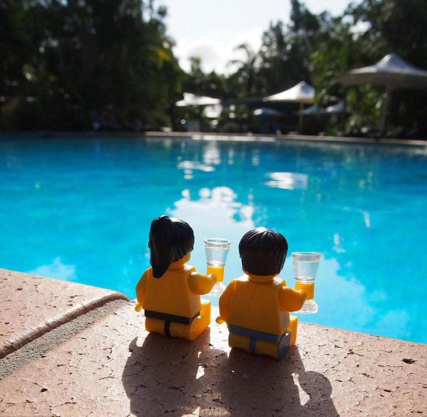 LEGO couple travel wrold 5