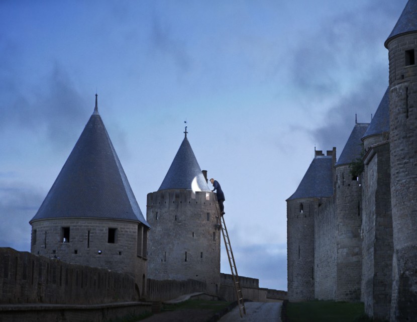 One Photographer's Playful Journey Through 25 Historic Sites in France 14