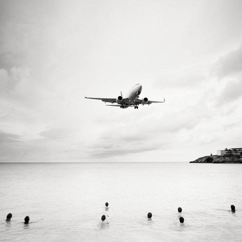 Photographs Of Planes  Close To Land 4