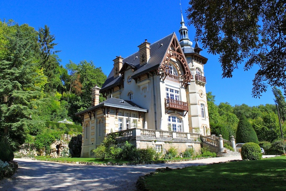 21 Fairytale Castles You Can Actually Stay At 13