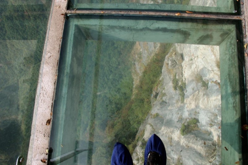 The 24 Most Terrifying Places In The World To Look Down 9