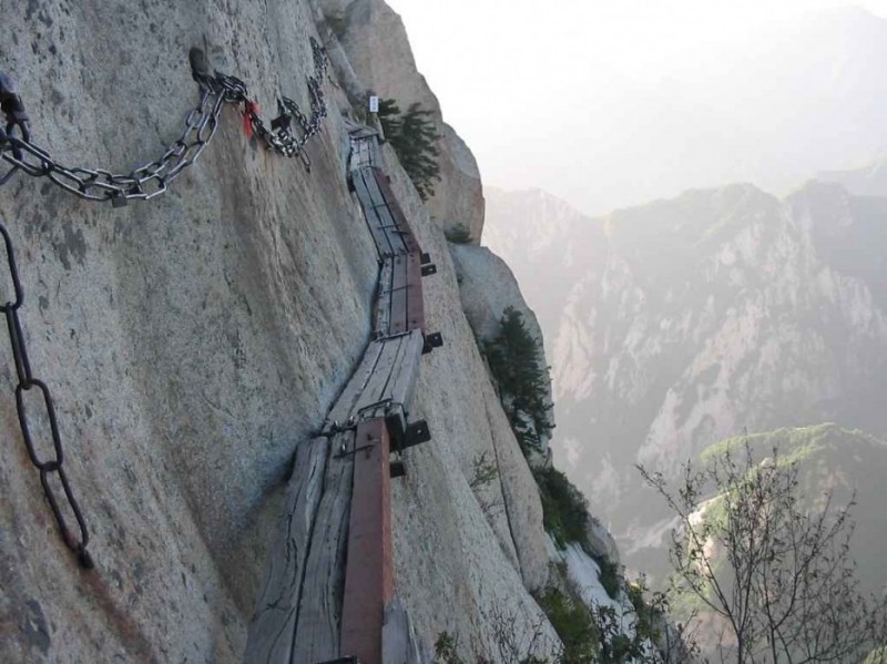 The 24 Most Terrifying Places In The World To Look Down 54