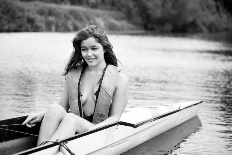 Warwick大學女子划艇隊賬戶被封，Facebook稱其裸體日曆為“色情內容” 5