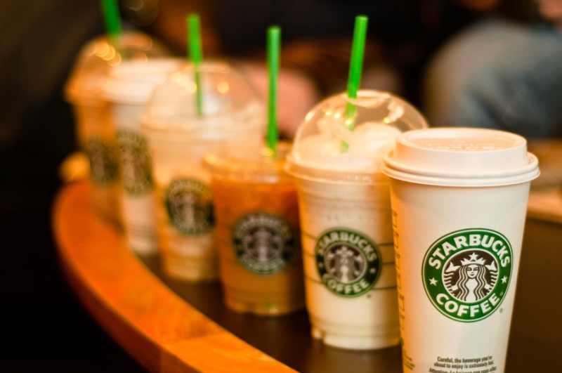 在美國Starbucks有378個人參與這項「幫下一位顧客付錢」的活動 2