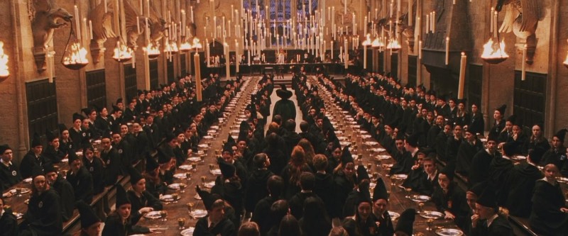 13 College Dining Halls That Look the same as Hogwarts 3