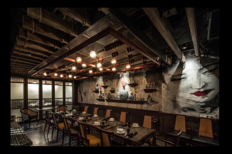 A Hong Kong Underground Restaurant Wins ‘World’s Best Interior’ Of 2014 18
