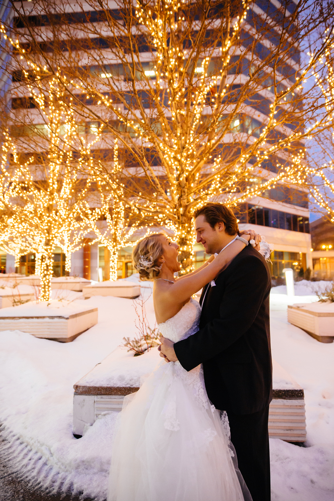 Lighting Ideas make wedding photo look stunning 7