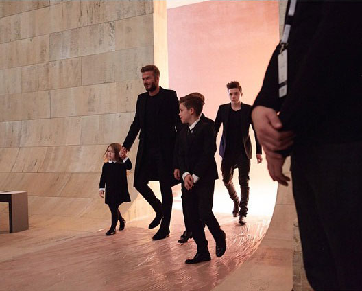 Victoria的超級粉絲：David Beckham全家總動員親臨紐約時裝秀 1