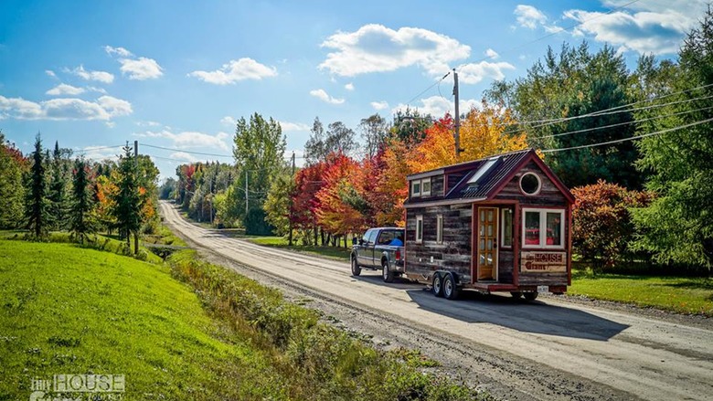 This Couple Built A Tiny House And Traveled Around The Country, Writing And Taking Photos — PHOTOS 1