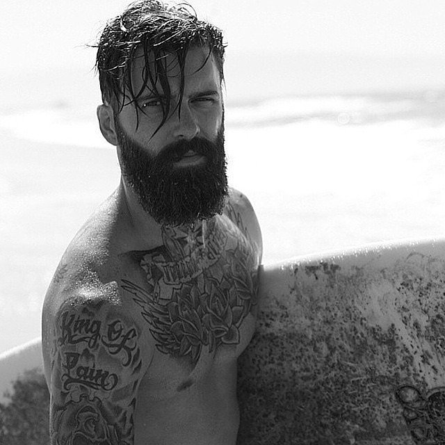 41 Bearded Men So Hot, They Will Melt Your Computer Screen 10