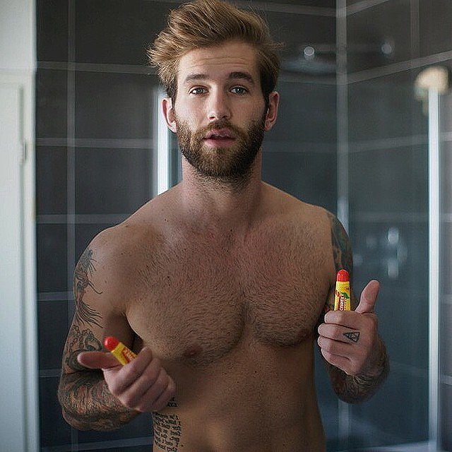 41 Bearded Men So Hot, They Will Melt Your Computer Screen 22
