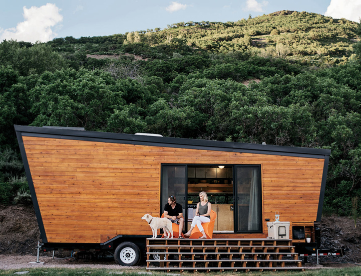 Nomadic Couple Builds 236-Square-Foot Tiny Home On Wheels To Live A Mobile Life 10