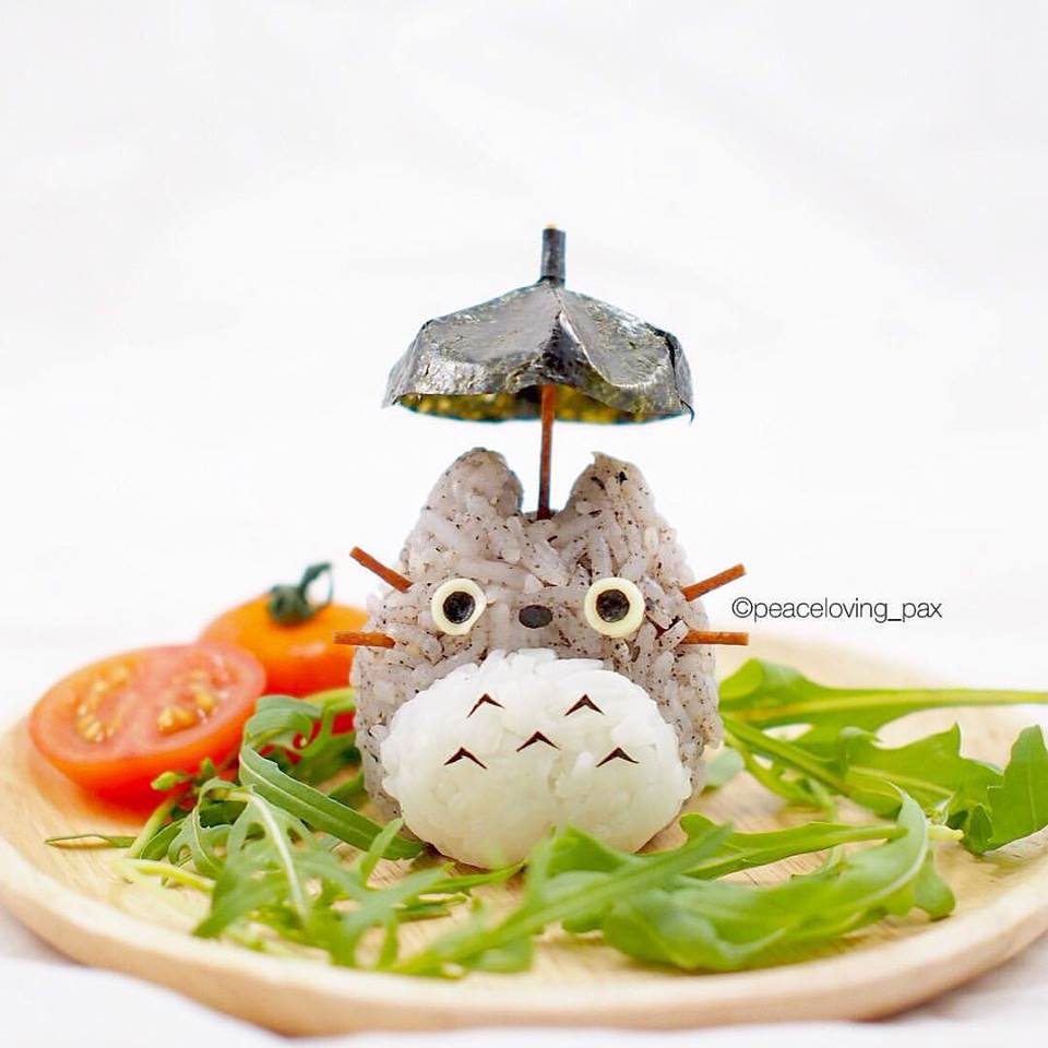Step outside the cute character bento box with this amazing 3-D onigiri rice ball collection 7