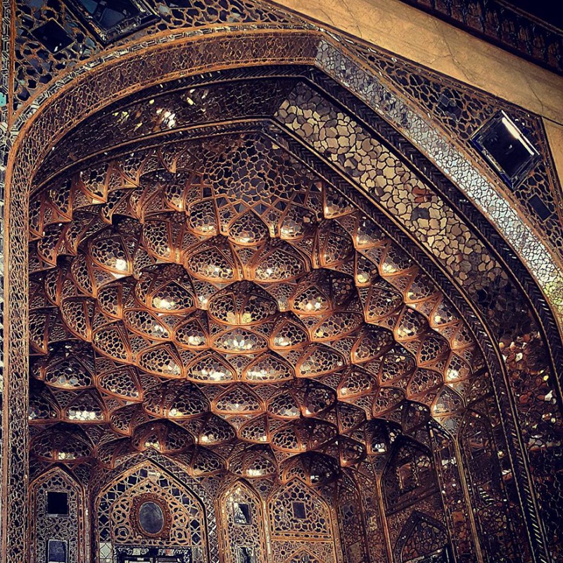 Beauty ceilings：來自伊朗清真寺裡的永恆煙火，只有抬頭才能遇見！ 8