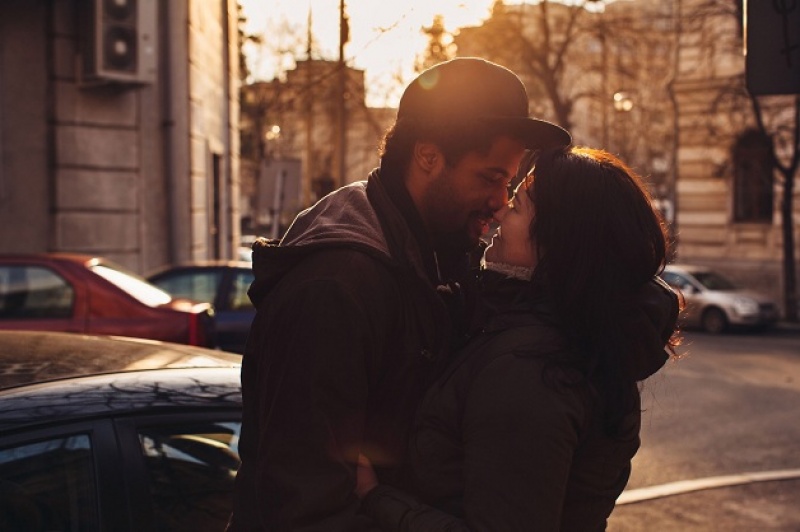 This photographer captures love just as it is 10