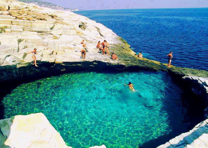 let's get wild , 6 natural swimming pool in the world 1