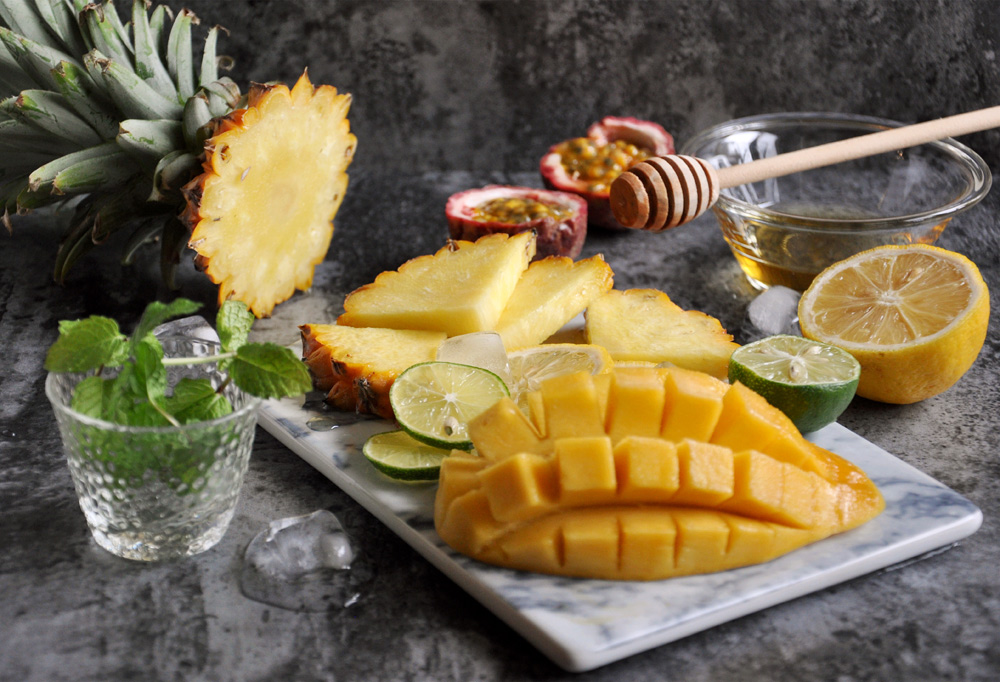 A Day Recipes : Fabulous Tropical Cocktail For Girls Night 1