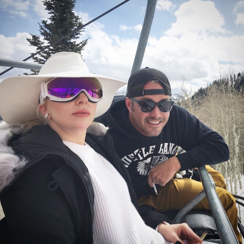 Lady Gaga and Taylor Kinney End Their Engagement 2