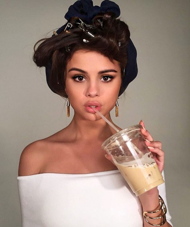 Selena Gomez Owns Instagram 6