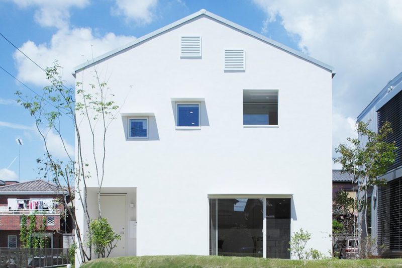 muji-house-of-windows-2-years-for-free 1
