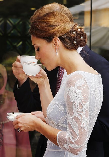 像個皇室般喝茶：13 個 Do 和 Don’t 讓你優雅地品茶 1
