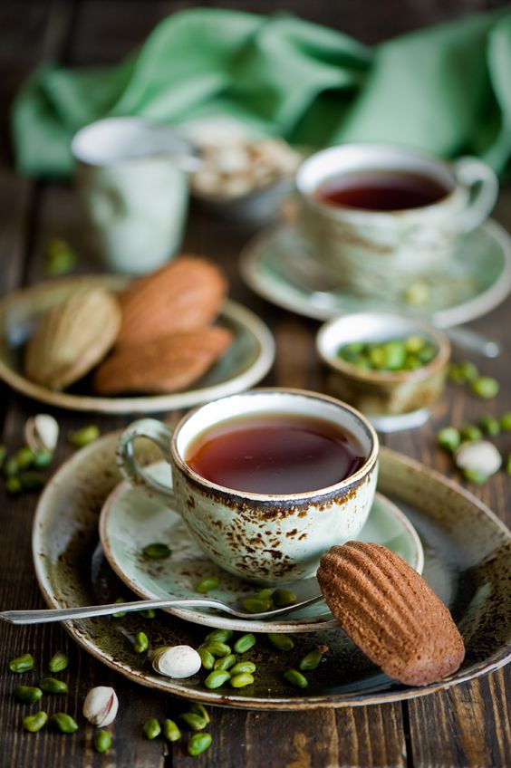 女生該學會的「午茶哲學」：13個 Do 和 Don’t 讓你像皇室般優雅品茶 4