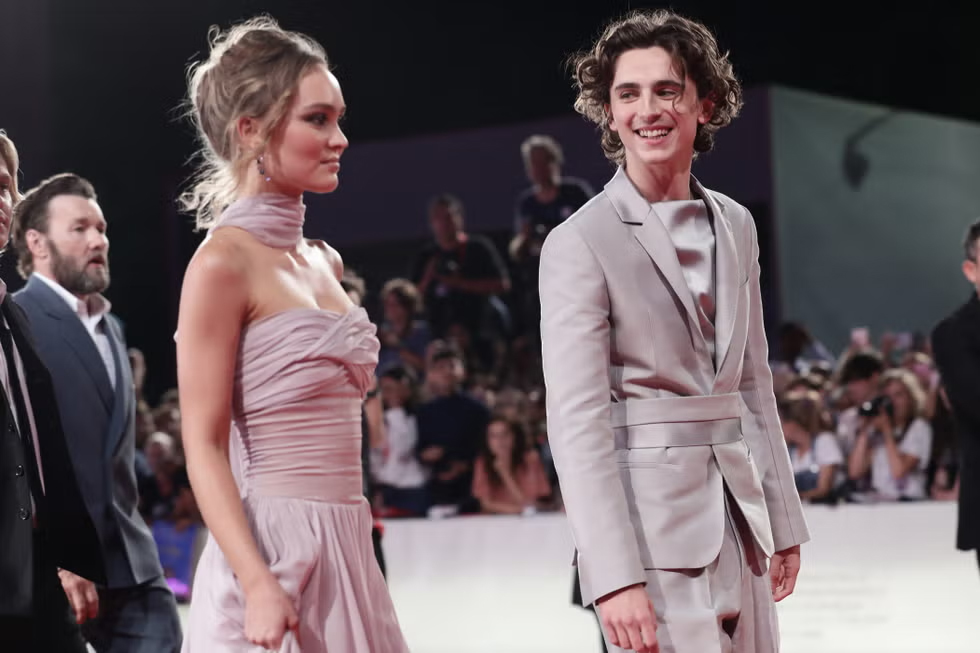 图片[5] - Timothée Chalamet 与前女友 Lily-Rose Depp 当年被指绝配！现在各有伴侣，青春的爱情留在回忆就好！ - 我的世界基岩版中文站 - 我的世界基岩版中文站