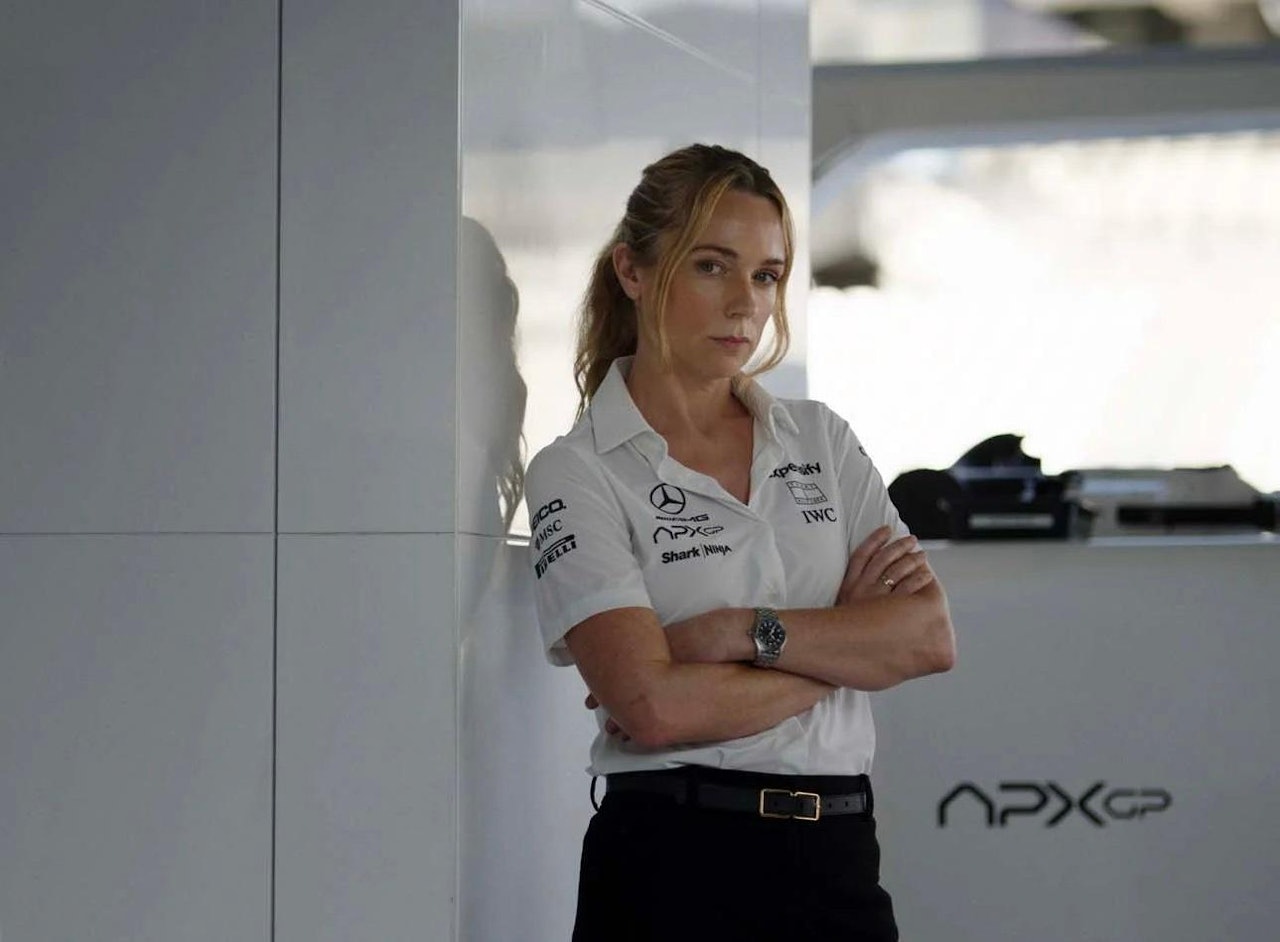 《F1》中让布拉德·皮特着迷的女人凯瑞·康顿！18岁加入剧团，漫威迷会认得她声音！ - 我的世界基岩版中文站