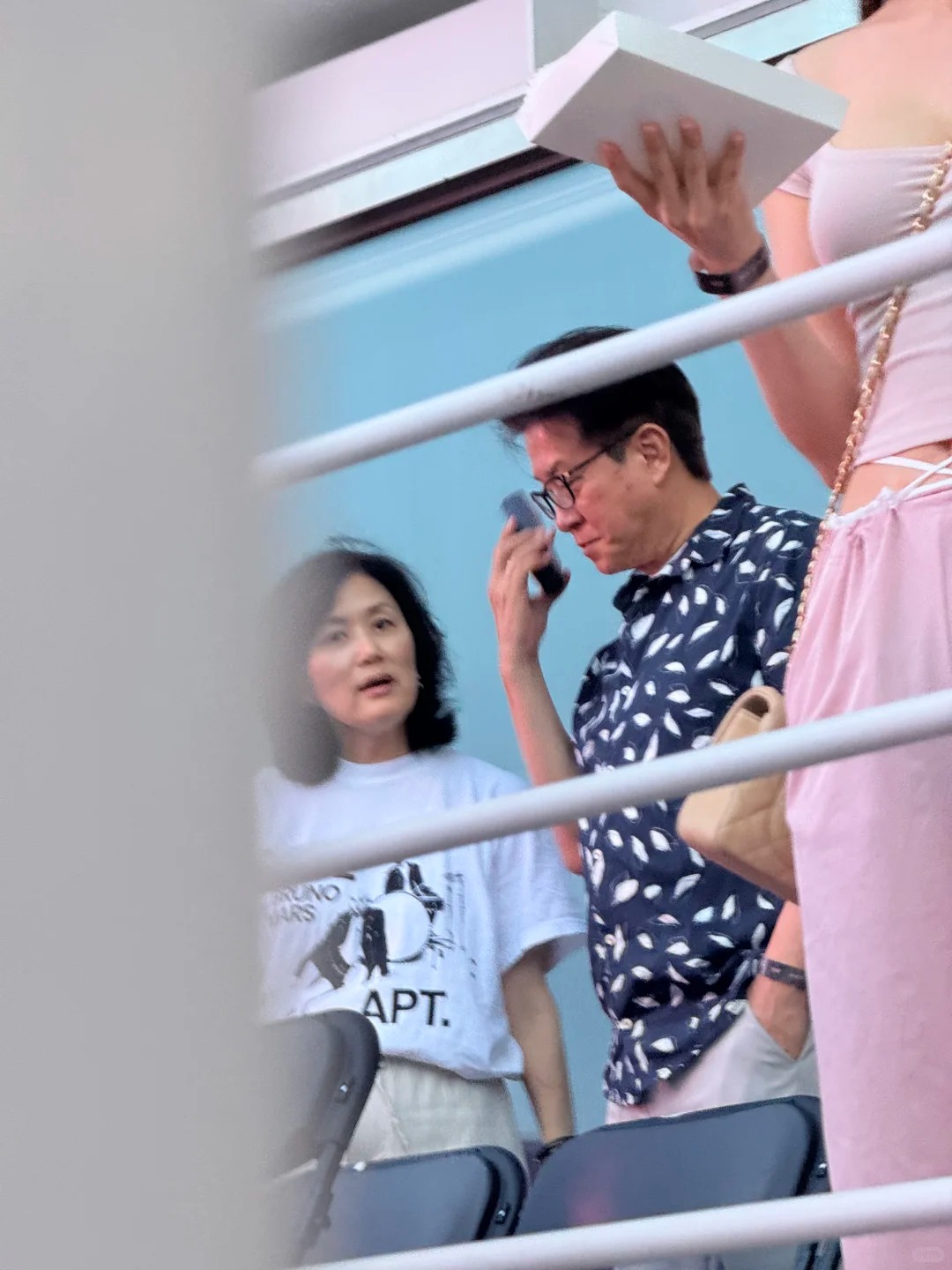 图片[2] - 韩国组合《BLACKPINK》出身优渥的 Rosé 意志力惊人，成功跟开明父母有关！爸爸主动建议追梦，失败也没关系！ - 我的世界基岩版中文站 - 我的世界基岩版中文站