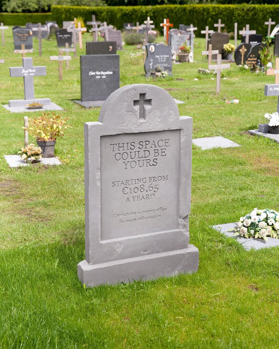 图片[4] - 开着淹没的小屋在水上漂，荷兰这栋卡通般可爱的Motor Home！创作故事悲伤得让人笑不出来！ - 我的世界基岩版中文站 - 我的世界基岩版中文站