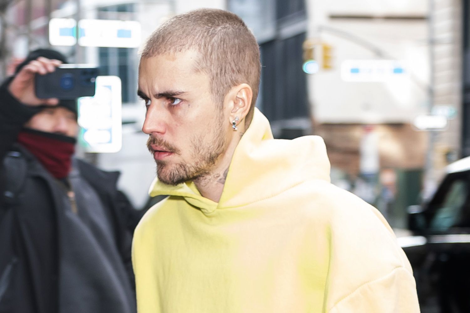 Kim Kardashian 懊悔和16 歲的Justin Bieber 拍「親密照」，直言自己根本應該「被取消」 - A Day Magazine, image size:1500x1000