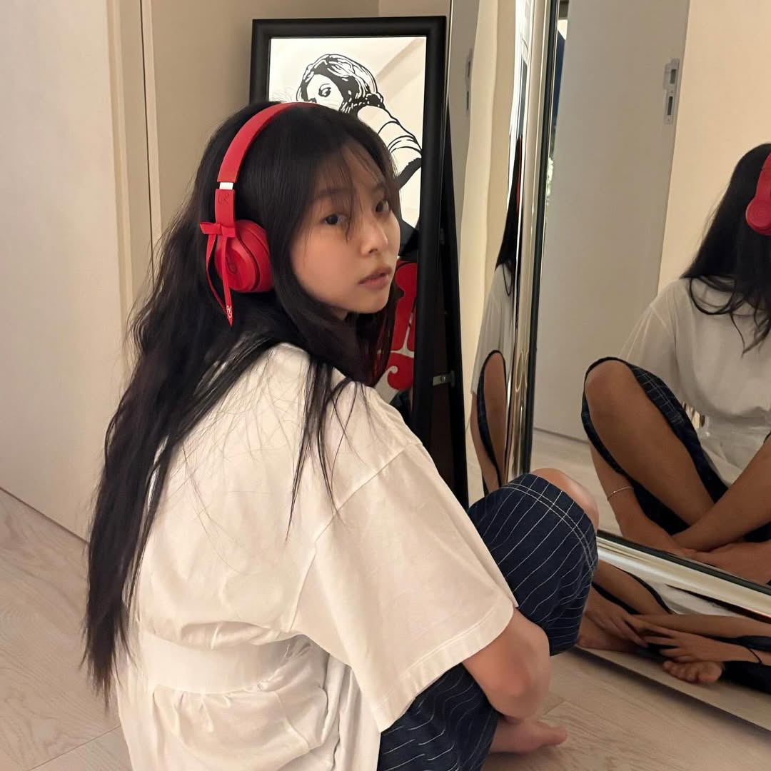 图片[3] - Jennie 最厉害的不是穿搭，是「够放松」的人生态度！变成大人好累，抱持「又怎样」的心过活吧！ - 我的世界基岩版中文站 - 我的世界基岩版中文站