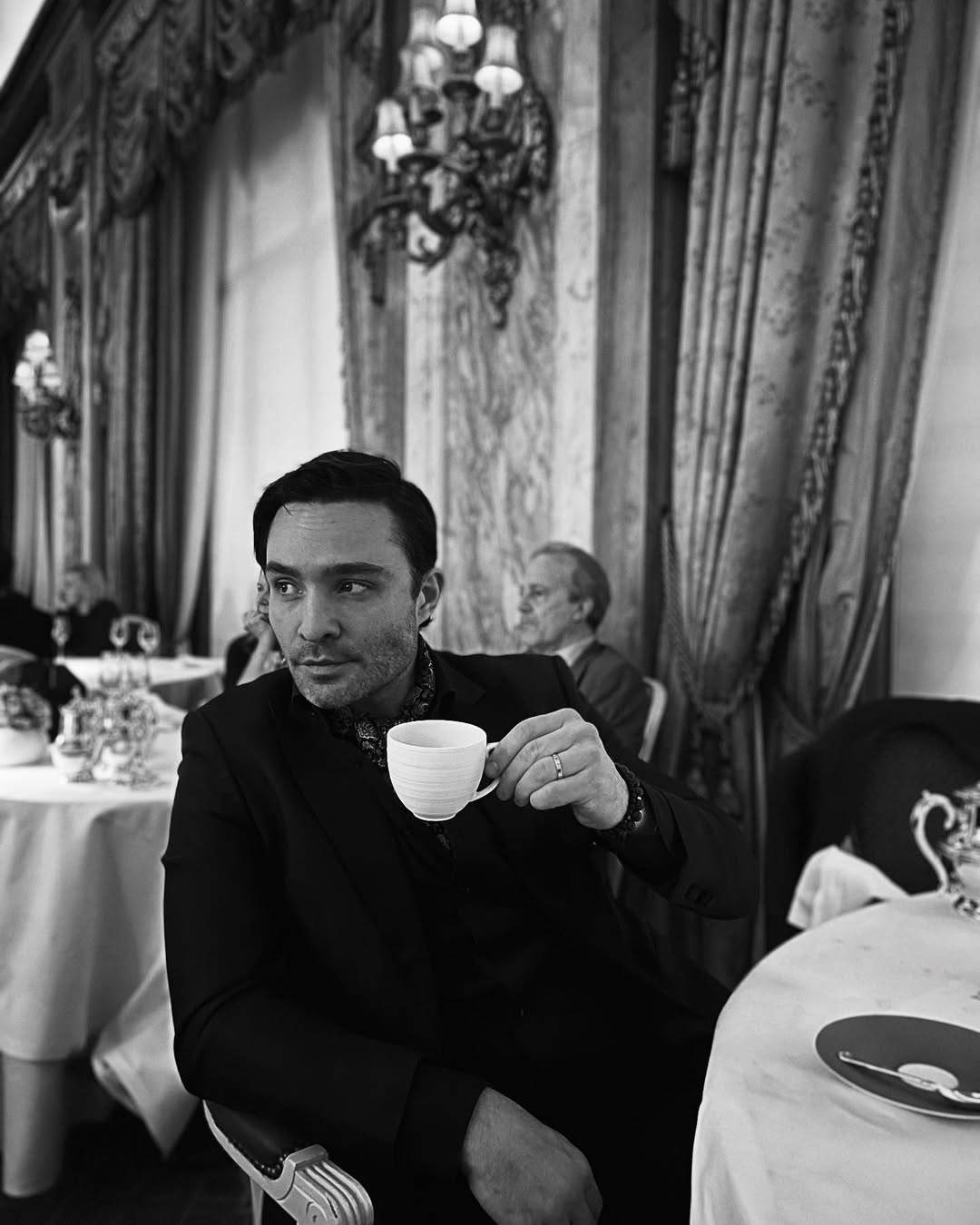 图片[9] - Ed Westwick 被控诉5大罪，指他是「最糟糕演员」！从丑闻到结婚，Chuck Bass 话题不断！ - 奇趣星球报 - 奇趣星球报